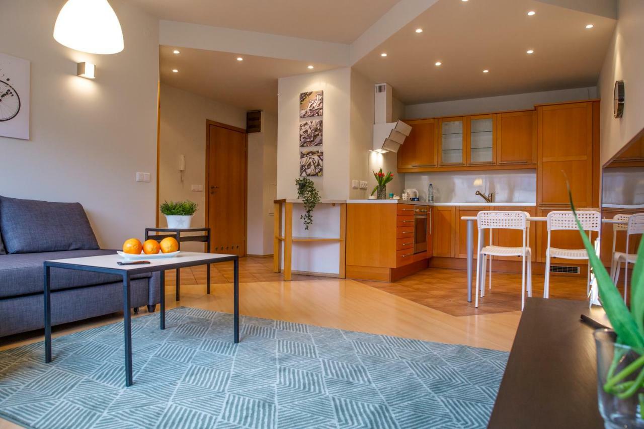 Apartament New Praga Near To Metro, Free Parking Varşovia Exterior foto